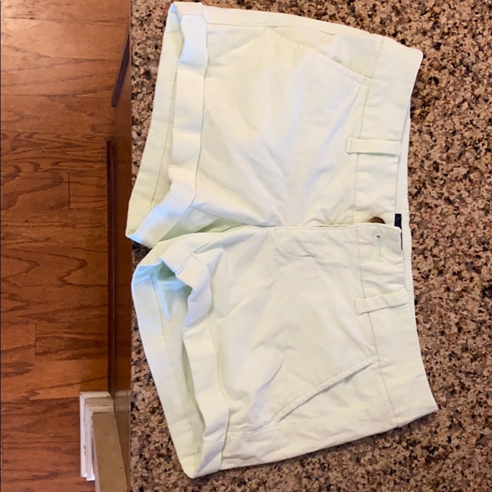 American Eagle size 0 shorts. NEVER WORN. Lime
